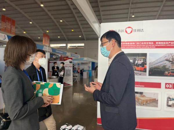 hy590海洋之神检测中心参展第十一届中国国际货运代理大会暨第七届国际货运买卖会