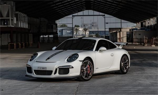 江苏港口上半年出口汽车同比增长230.5%