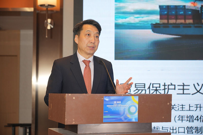 世界海关组织关税与业务事务司原司长刘平